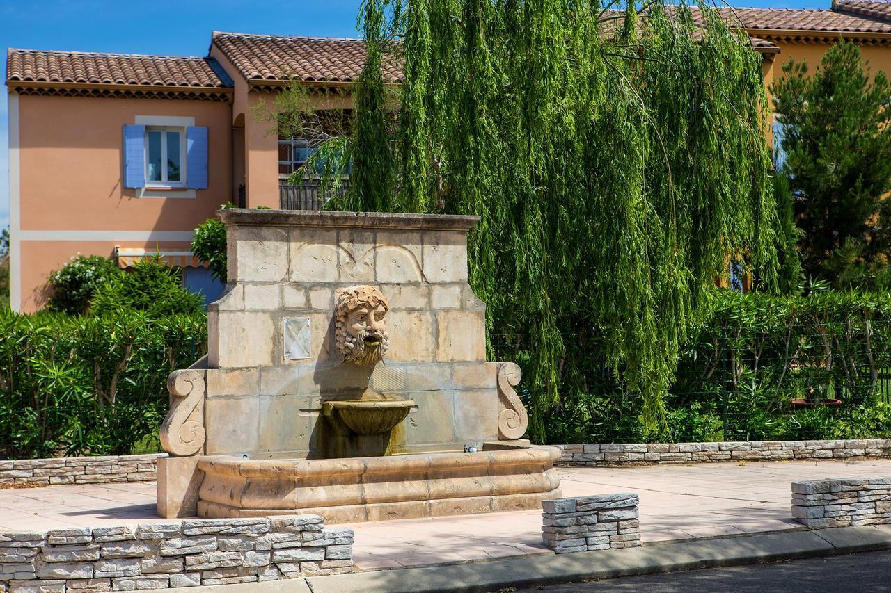 Residence Odalys Le Village Camarguais Les Gardians Arles Exterior foto