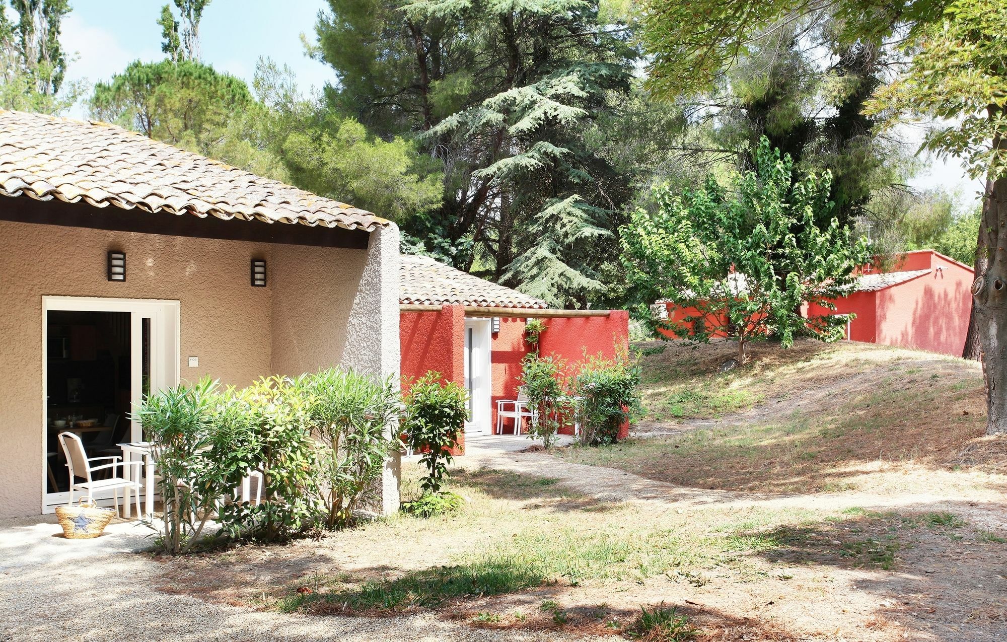 Residence Odalys Le Village Camarguais Les Gardians Arles Exterior foto